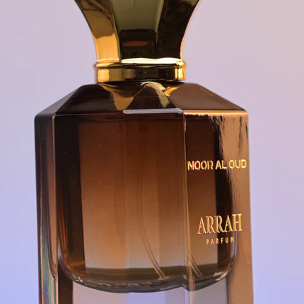 video of brown perfum bottle arrah parfum spinning 360 degress